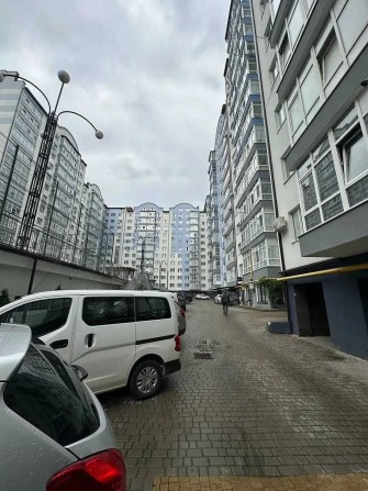 Здана 2 кім квартира в ЖК Містечко Центральне - фото 1