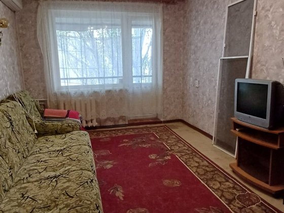 ПРОДАМ 1-кімнатну квартиру зуп. ГотельКиїв