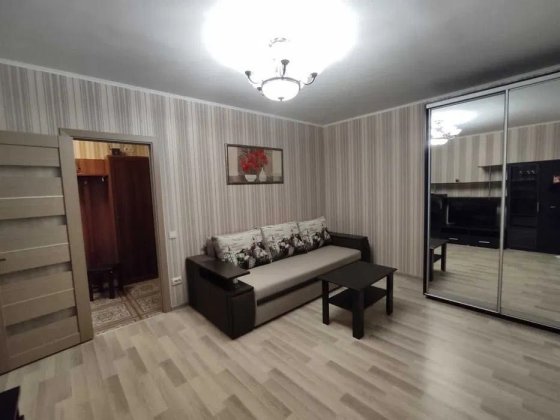Євро 2 кімнатна квартира біля Центрального парку Ірпеня, вул. Київська  на 3 поверсі з Газовим опале Ірпінь
