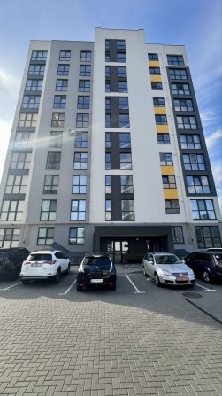 2-кім. квартира у Луцьку, підходить під Єоселя - фото 1