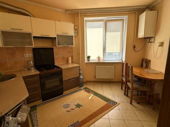 1 кімнатна квартира в обжитій новобудові. Каскад