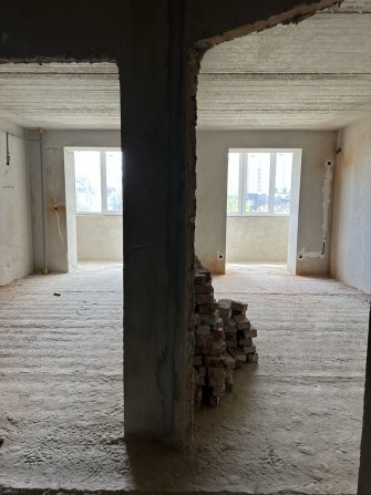 Продаж 1-к квартири в готовому будинку - фото 1
