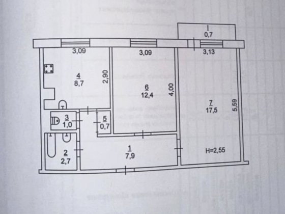 Продам 2 кімнатну квартиру 2й поверх Миколи Світальського 18