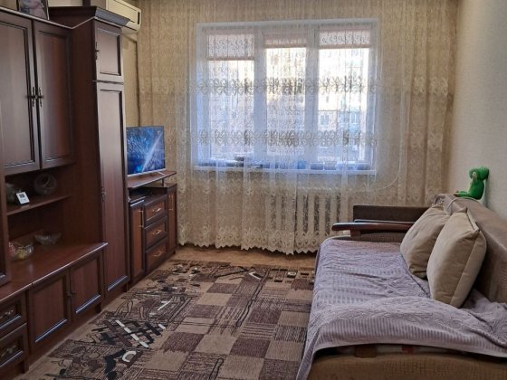 Продам 1к. квартиру на 5-му Зарічному