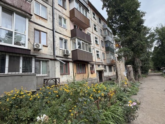 Продам Однокомнатную квартиру у.Виталия Матусевича Металургический район.