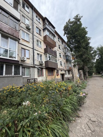 Продам Однокомнатную квартиру у.Виталия Матусевича Металургический район. - фото 1