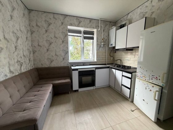 2кімнатна на Центральній - з новим ремонтом і газовим котлом Ірпінь