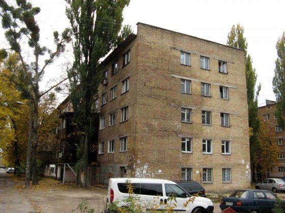Здам кімнату в сімейному гуртожитку вул Зодчих,8, р-н Борщагівки, Святошинський район