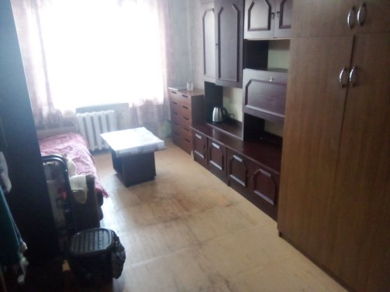Кімната в гуртожитку,Індустріальний міст