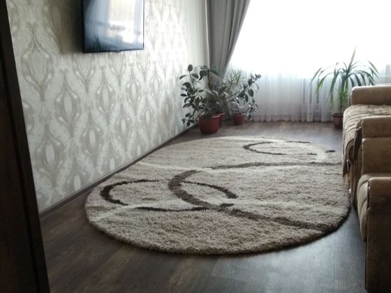 Оренда окремої кімнати,підселення для дівчини студентки або працюючої в трикімнатну кв-ру,м.Біла Цер