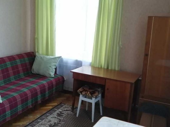 Здам кімнату на метро  Дарниця(5 хвилин пішки) 7000грн+ком.