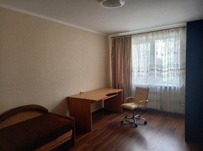 Здається кімната з комунальними, м. Київ, Дарницький р-н (16 хв від метро Червоний Хутір) - фото 1