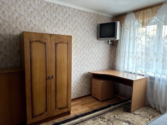 здам в оренду кімнату в комуналці м.Шулявська - фото 1