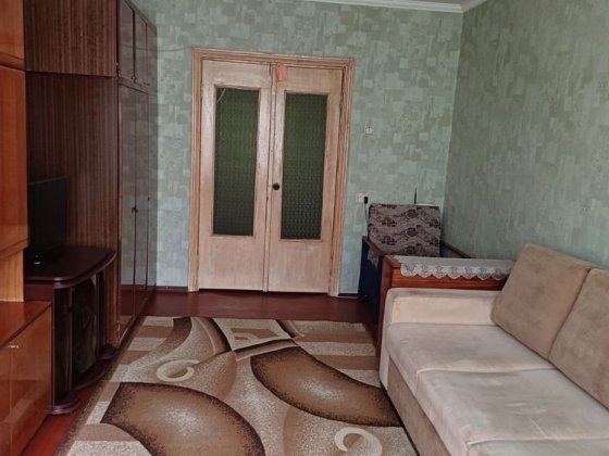 Здається кімеата в квартирі