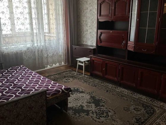 Здається кімната в 2-к квартирі біля метро Мінська без господарів.