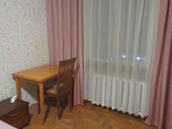 Оренда кімнати в 3-и кімнатній квартирі Центр Львівська площа