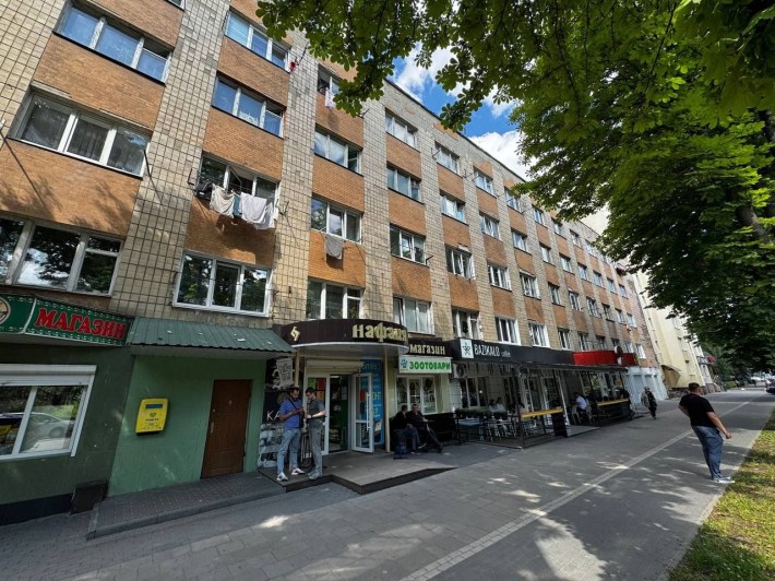 Здам в оренду затишну кімнату у гуртожитку у центрі Рівного - фото 1