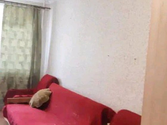 Здається кімната в гуртожитку на проспекті Перемоги  . В ціну входять платежі