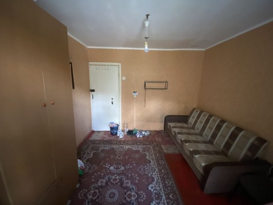 Здам кімнату в гуртожитку на довготривалий  термін.
