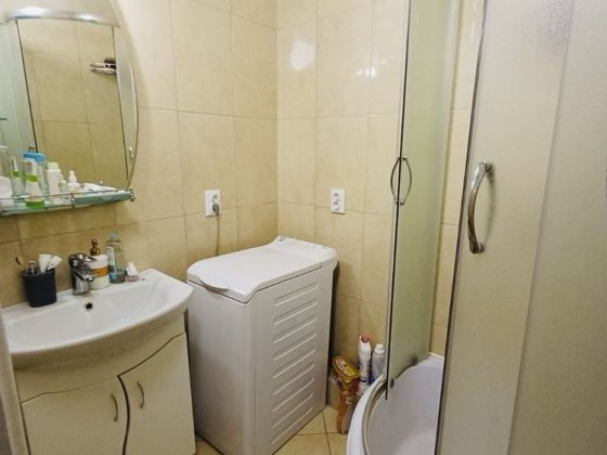 Здам кімнату для дівчини (підселення). Центр міста. ТРЦ Скай парк, Макдональдс. Магістратська. Вул. 