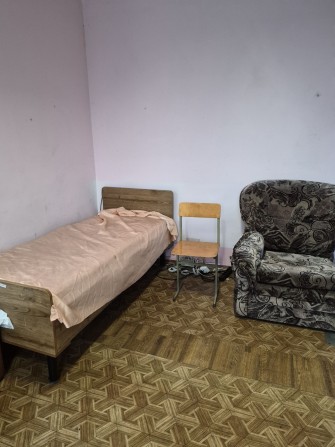 Здам підселення в кімнату в гуртожитку на Вишенці. 32ОО і все - фото 1