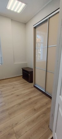 Здається  квартира в центрі під офіс,чи кабінет. - фото 1