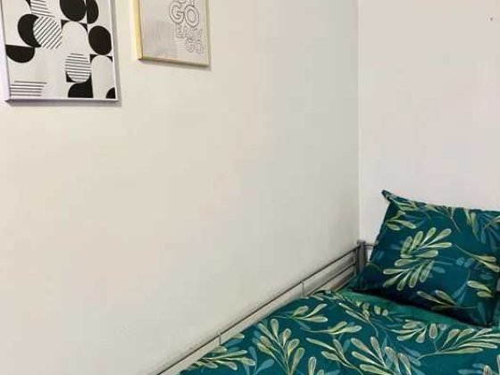 Здам місце в гуртожитку в Києві, метро Дніпро Без комісії