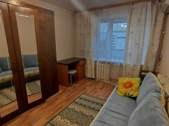 Здається  кімната , блочне гуртожиток,  проспект Рокосовського 8-А