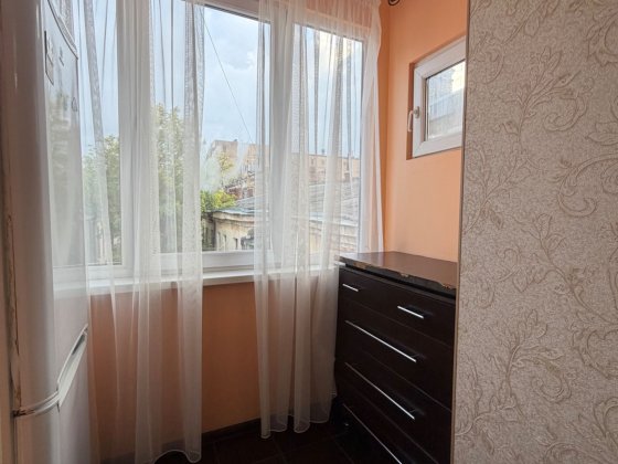 Сдам долгосрочно комнату в центре