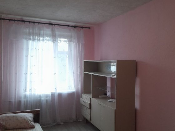 Здаю кімнату в 3-х кімнатній квартирі