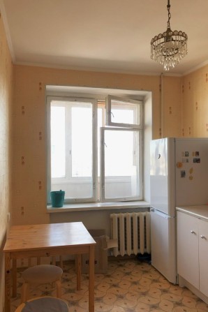 Сдам комнату в двухкомнатной квартире - фото 1