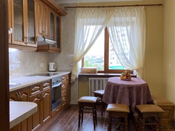 Оренда кімнати пр Бажана 26 м.Харьківська -3 хв