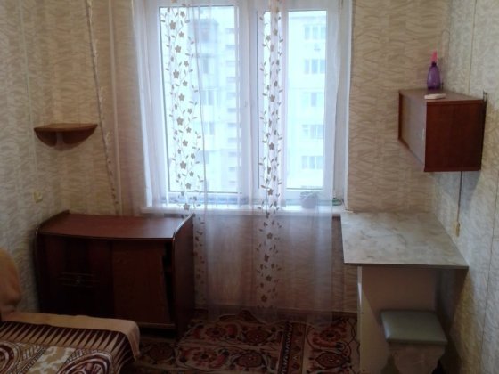 Сдам комнату  коммунальной квартире от хозяина  на Таирова на длительный срок