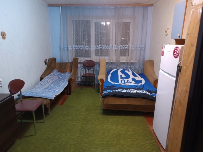 Здаю кімнату в гуртожитку для дівчини - фото 1