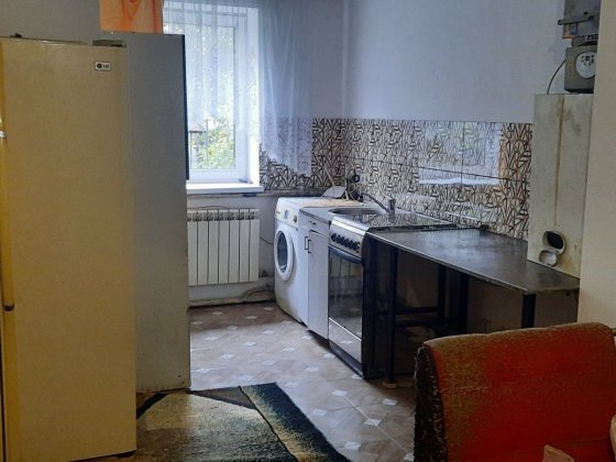 Здам частину будинку Бистрицька