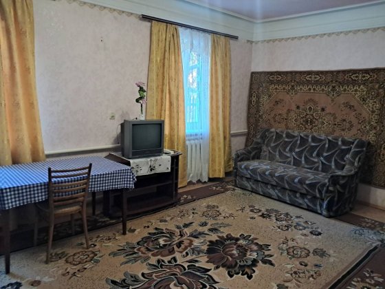БОЯРКА!Здам  велику кімнату в приватному будинку в районі Загсу! Боярка