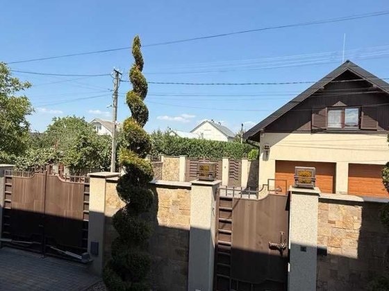 Оренда автономного будинку з басейном  Виноградів Закарпатська обл.