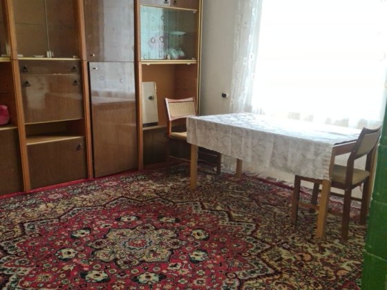 Здам будинок  в селі нелипівці чернівецька  область. Кам'янець-Подільський