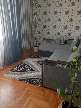 Терміново здається 3 кім будинок біля базару Гід, Мукачево, є генератор і буде постійно на зимку теп - фото 1