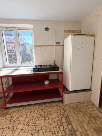 Врем'янка з усіма зручностями . Оплата за один місяць. Ціна вказана вже з комунальними - фото 1