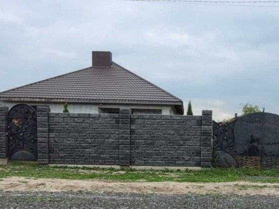 Довгострокова оренда будинку від власника Рованцы
