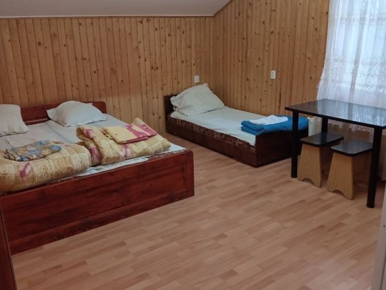 Здається 3 кім будинок в с. Баранинці , є баня Баранинці
