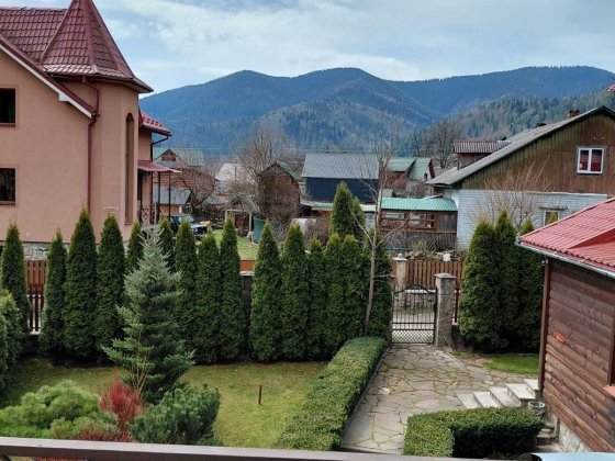 Оренда житла , здаються кімнати в садибі Татаров