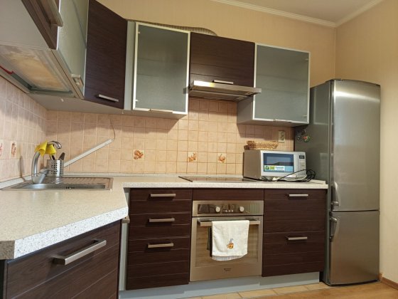 Продається 1-кімн.кв. р-н.Оболонь, вул.Лук'яненка 15Г Киев