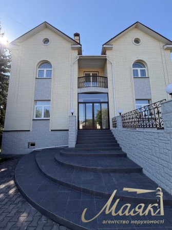 Оренда будинку в селі Гора, Бориспільского району. Площа 530 м2, басейн, сауна - фото 1
