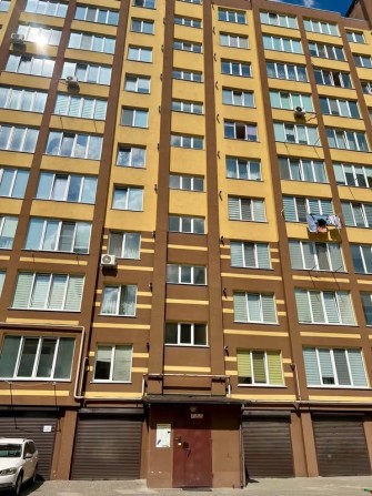 Продам гараж на Озерній - фото 1