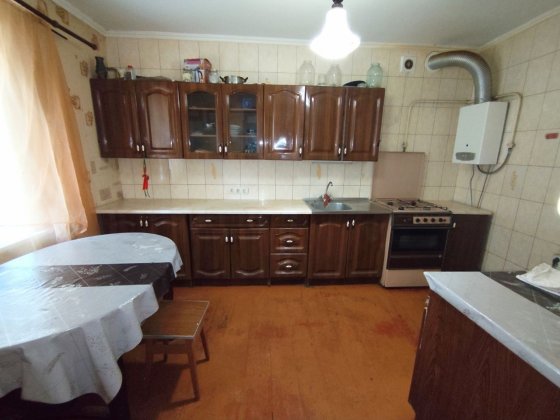 Будинок на Линтваревих ( Лука)