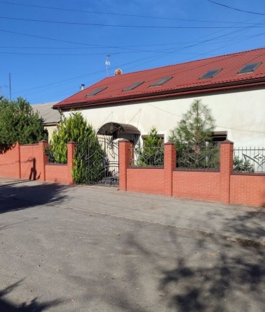 Аренда 2х этажного дома жилой фонд 185 м2 - фото 1
