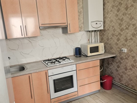 Сдаю отличный дом рядом с центром  , Агв