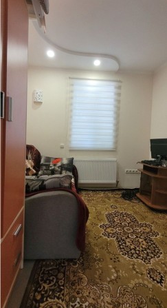 Здам пів будинку Новомиколаївка.6000грн - фото 1